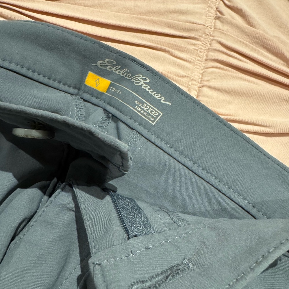 Mens tech - travel pants, various styles/sizes Wrangler, Eddie Bauer - Picture 2 of 10